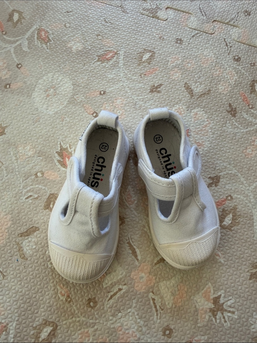 Chius White Canvas Baby & Walker Shoes